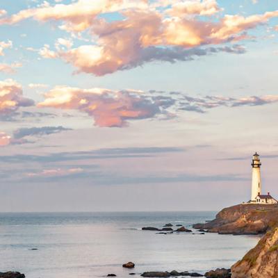 A close crop centred on the lighthouse